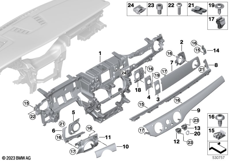 Панель приборов середина